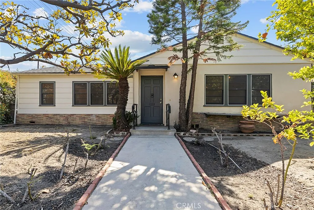 12500 Martha St